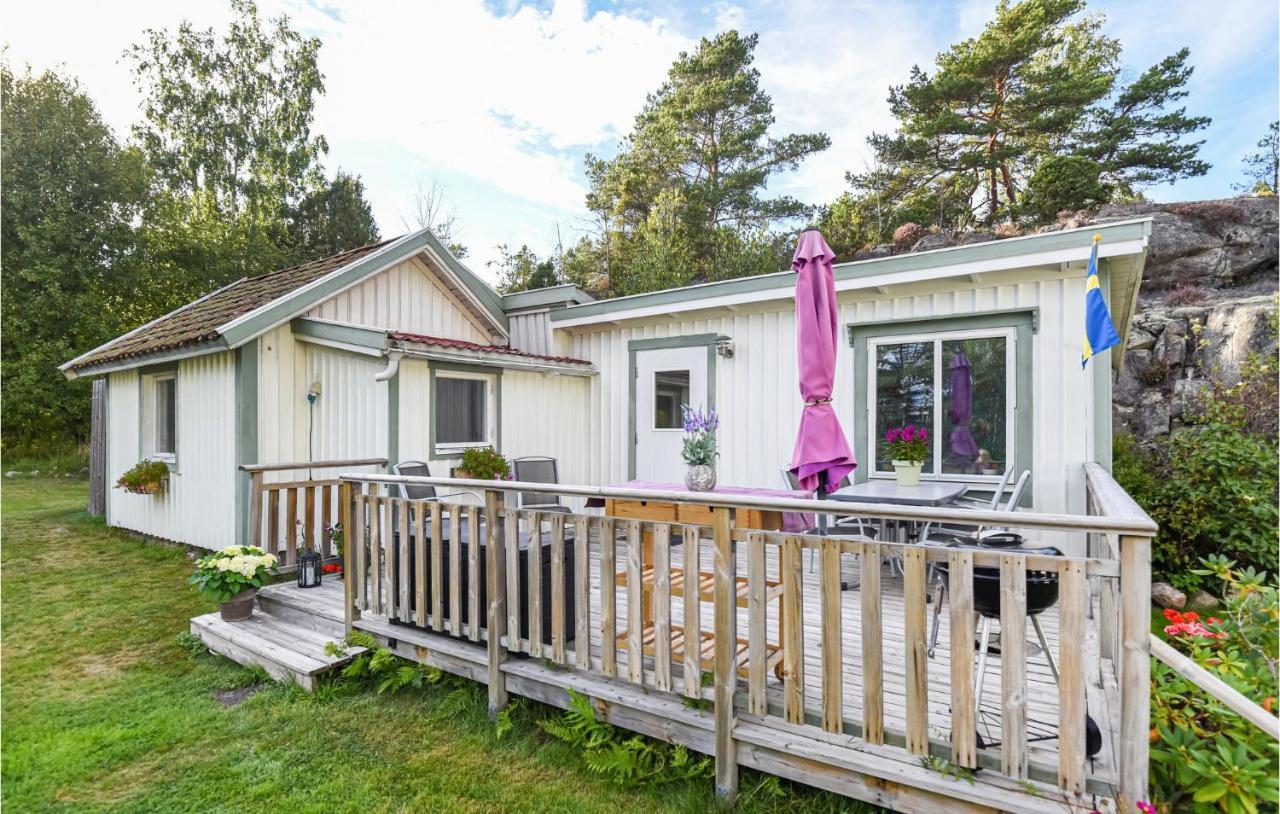 Cozy Home In Strmstad With Wifi Strömstad Eksteriør bilde
