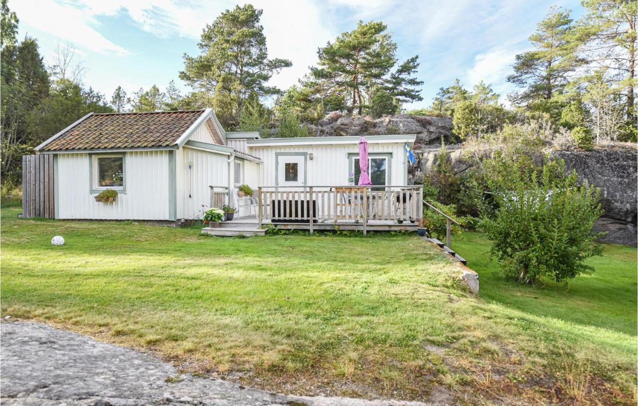 Cozy Home In Strmstad With Wifi Strömstad Eksteriør bilde