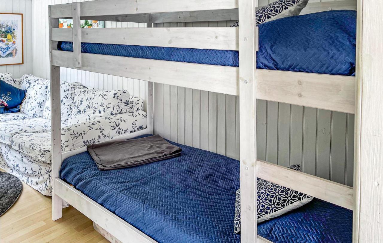 Cozy Home In Strmstad With Wifi Strömstad Eksteriør bilde
