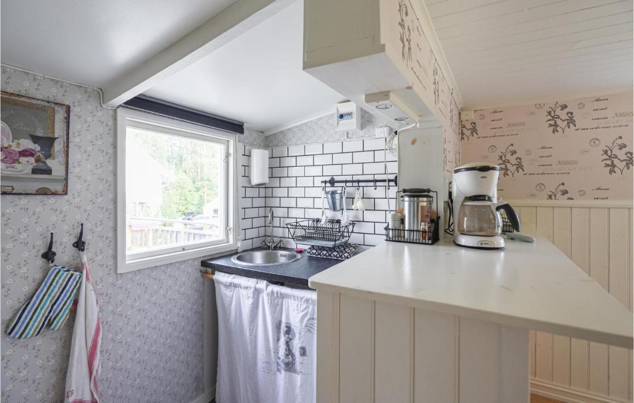 Cozy Home In Strmstad With Wifi Strömstad Eksteriør bilde