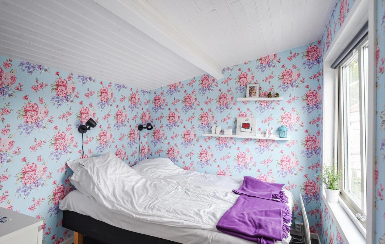 Cozy Home In Strmstad With Wifi Strömstad Eksteriør bilde